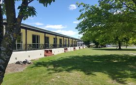 High Country Lodge, Motels & Backpackers